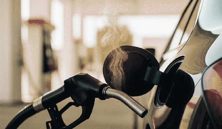 چرا بنزین بخار میشود