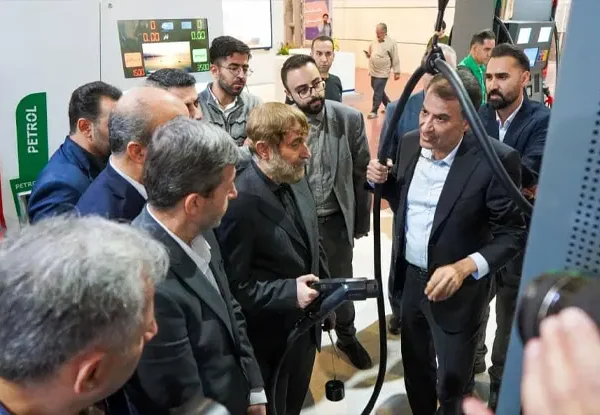 Unveiling of the electric fast charging dispenser Unveiling of the electric fast charging dispenser